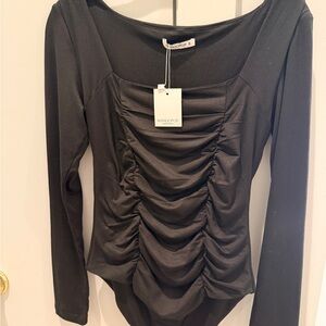 Mangopop Black Ruched Long Sleeve Bodysuit Size Small NWT